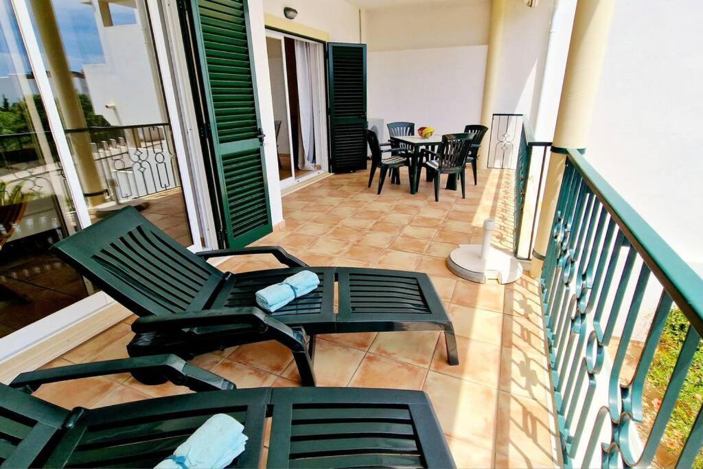Jasmine Apartment Next To Meia Praia Beach Lagos Exterior foto